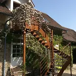 L'orme Des Voyageurs Boutigny