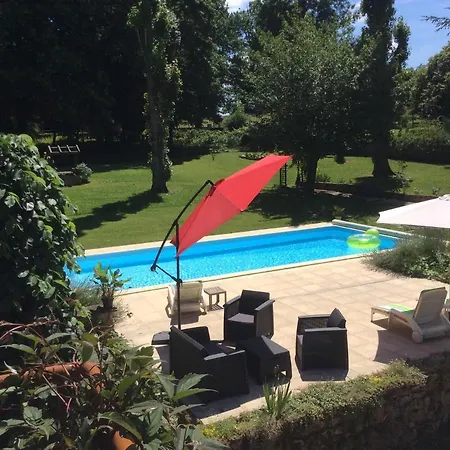 L'orme Des Voyageurs 3*