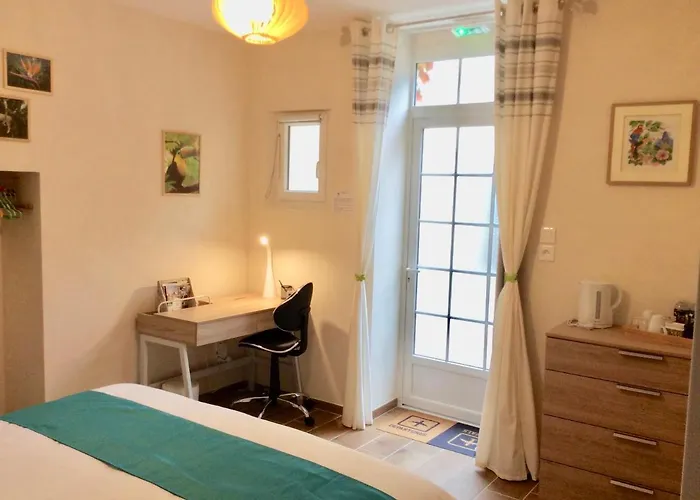 L'orme Des Voyageurs فندق مبيت وإفطار Boutigny